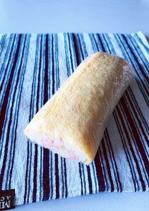 2歳4ヶ月が手で食べるオムピラフ^ ^-レシピのメイン写真