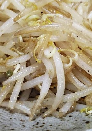 シンプルもやしだけ炒め♪-レシピのメイン写真