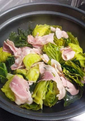 キャベツとベーコンの蒸し煮込み-レシピのメイン写真