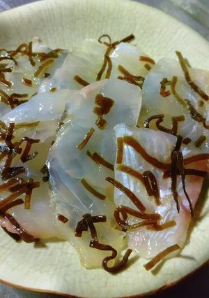 超簡単！！ヒラメ刺身(白身)の昆布締め-レシピのメイン写真
