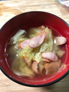 キャベツとウィンナーのスープ-レシピのメイン写真