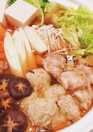 ふんわり鶏団子と地鶏の寄せ鍋-レシピのメイン写真