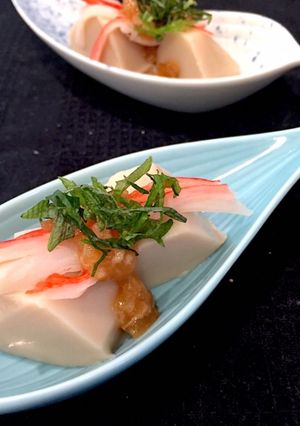 胡麻豆腐 カニカマ 煮こごりのせ-レシピのメイン写真