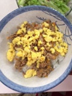 作り置き可☆ツナ缶そぼろと炒り卵の2色丼-レシピのメイン写真