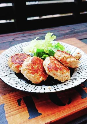 お弁当にも★味付きチーズハンバーグ-レシピのメイン写真