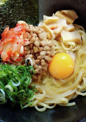 めちゃ楽めちゃうま釜玉キムチ納豆ラーメン-レシピのメイン写真
