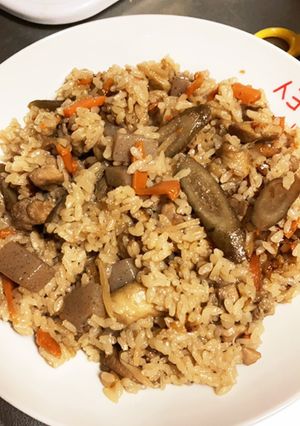 【料理メモ】鶏肉とかの炊き込みご飯-レシピのメイン写真
