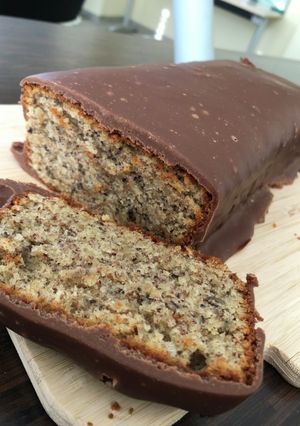 ドイツ味、ナッツチョコケーキ-レシピのメイン写真