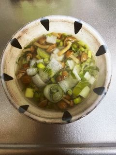 なめことネギの大根菜味噌汁-レシピのメイン写真