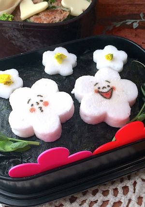 如月５　梅の花　海苔弁当-レシピのメイン写真