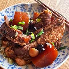 รูปของ 焼き肉のたれでカルビチム風スペアリブ