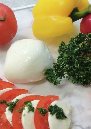 牛乳と酢だけで作るモッツァレラチーズ-レシピのメイン写真