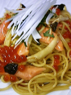イクラとスモークサーモンのスパゲティ-レシピのメイン写真