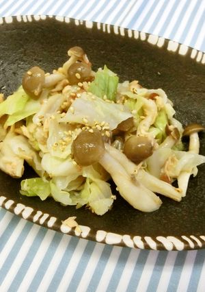 【簡単】キャベツときのこのレンジ蒸し-レシピのメイン写真