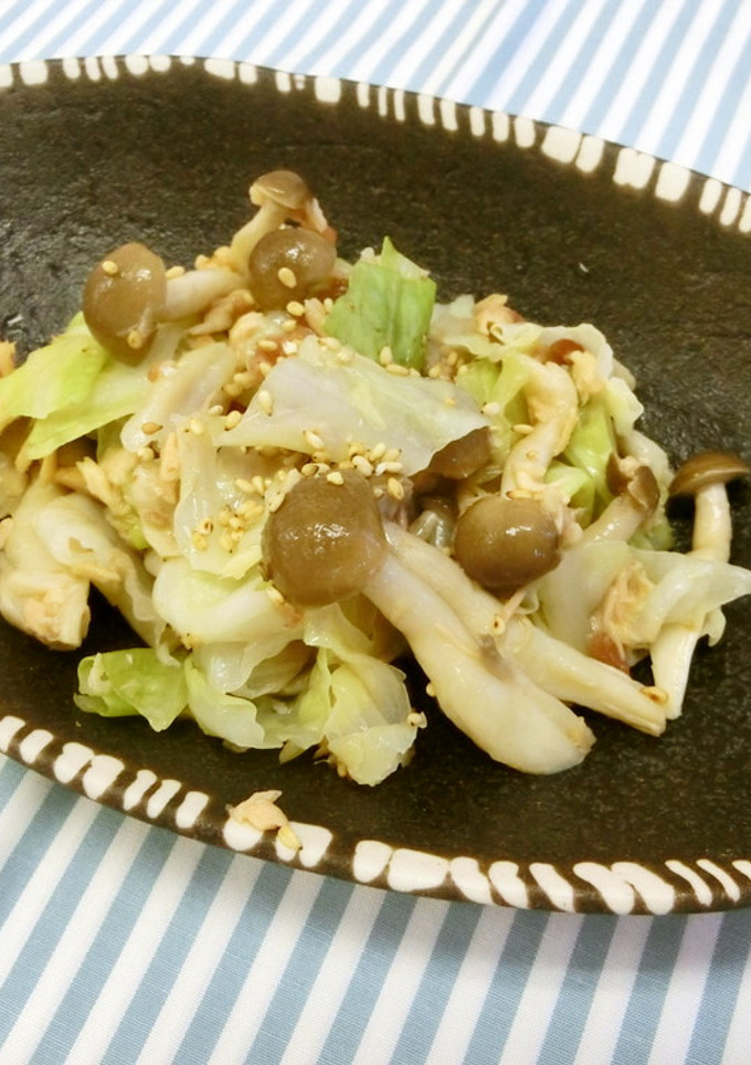 【簡単】キャベツときのこのレンジ蒸し-レシピのメイン写真