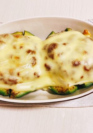 キーマカレーアレンジ☆アボカドチーズ焼き-レシピのメイン写真