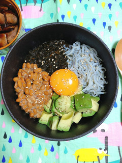 しらすとアボカドのねばねば丼-レシピのメイン写真