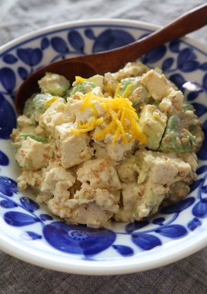アボカドと豆腐の胡麻マヨ和え-レシピのメイン写真