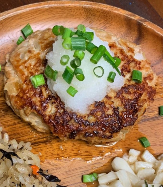 牛乳は入りません！水とパン粉のハンバーグ-レシピのメイン写真