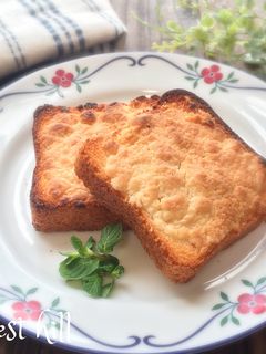 冷凍作りおき・そぼろパン風トースト-レシピのメイン写真