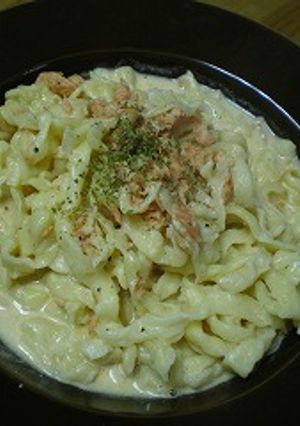 鮭フレークで簡単♪クリームパスタ-レシピのメイン写真