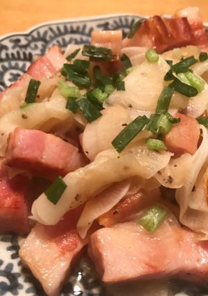 ベーコンと大根のうま塩ガリバタ炒め-レシピのメイン写真