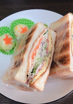 韓国風萌え断ホットサンド-レシピのメイン写真