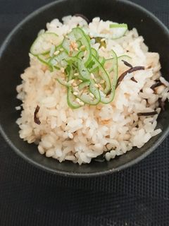 ひじきとわかめのご飯-レシピのメイン写真