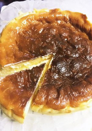 混ぜるだけ。簡単バスクチーズケーキ♪-レシピのメイン写真