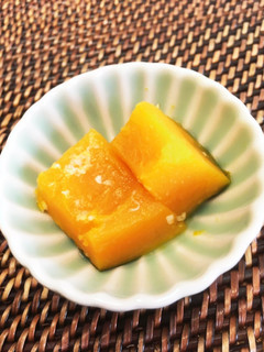 シンプルな美味しさ!かぼちゃの塩麹煮-レシピのメイン写真