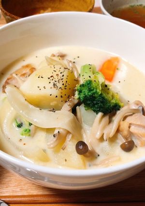 我が家のクリームシチュー（ルウ不使用）-レシピのメイン写真