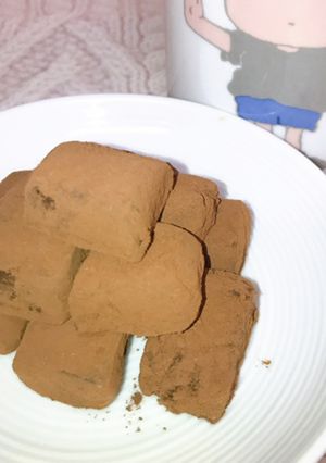 板チョコ＆牛乳のレンジで簡単！生チョコ-レシピのメイン写真