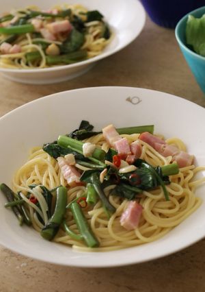 空芯菜とベーコンのペペロンチーノ-レシピのメイン写真