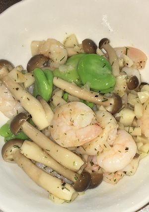 海老とそら豆のガーリックバター炒め-レシピのメイン写真