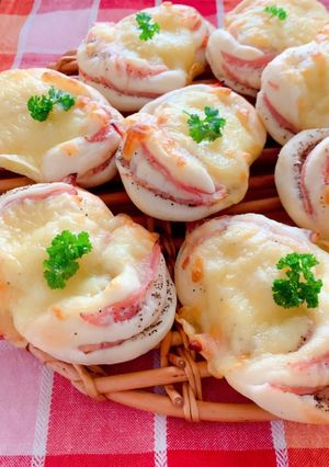 バターロール生地で作るハムチーズパン-レシピのメイン写真