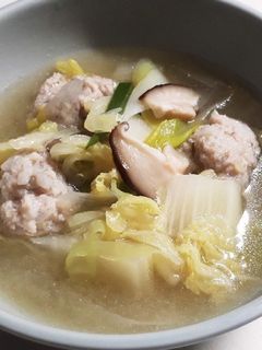 蓮根入り鶏つくねのふんわり白みそ味スープ-レシピのメイン写真