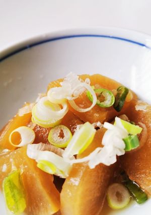 簡単 大根だけ〜煮物-レシピのメイン写真