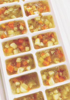 圧力鍋で楽ちん☆角切り野菜の離乳食-レシピのメイン写真