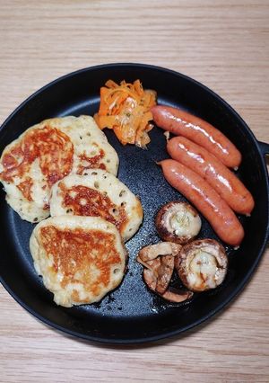 簡単！英国風パンケーキ(クランペット)-レシピのメイン写真