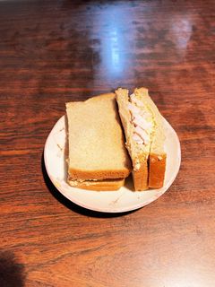生野菜でタルタル入りチキンサンドイッチ-レシピのメイン写真
