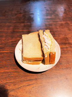 生野菜でタルタル入りチキンサンドイッチ-レシピのメイン写真