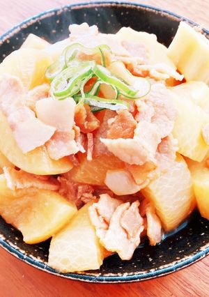 冷凍大根と豚バラ、ちくわぶの煮物-レシピのメイン写真