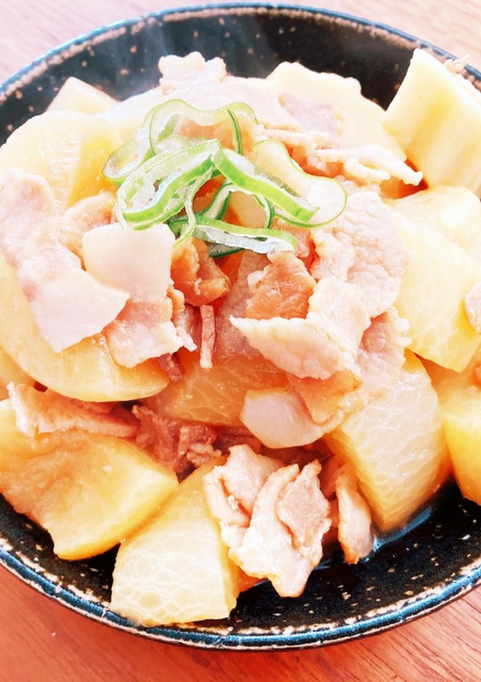 冷凍大根と豚バラ、ちくわぶの煮物-レシピのメイン写真