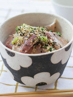 ブリの簡単漬け丼-レシピのメイン写真
