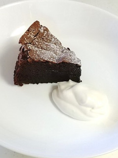 バレンタインチョコでとろりガトーショコラ-レシピのメイン写真