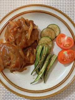 【簡単】ヘルシー煮込みハンバーグ-レシピのメイン写真