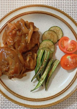 【簡単】ヘルシー煮込みハンバーグ-レシピのメイン写真