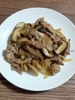 豚こまと玉葱と椎茸のオイスター炒め-レシピのメイン写真