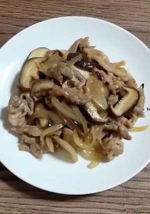 豚こまと玉葱と椎茸のオイスター炒め-レシピのメイン写真