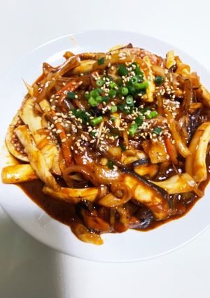 韓国風　イカ炒め(オジンオトッパ)-レシピのメイン写真